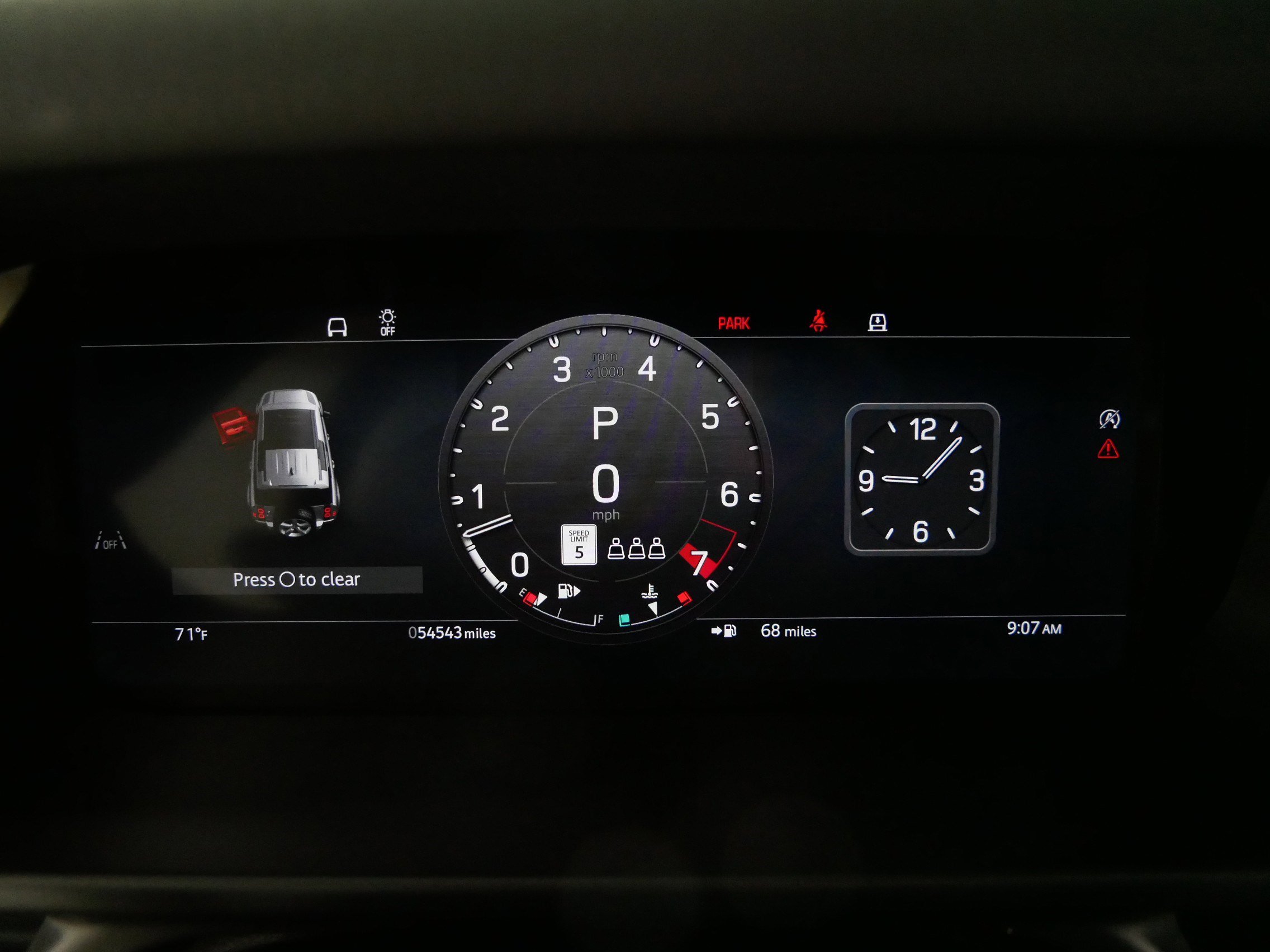 Used 2024 Land Rover Defender 110 X-Dynamic SE AWD/4WD image 21