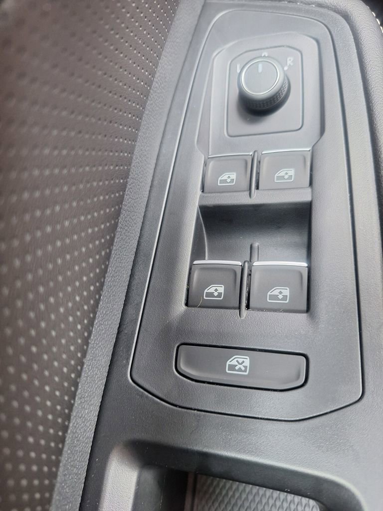 New 2026 Volkswagen Atlas SE image 20
