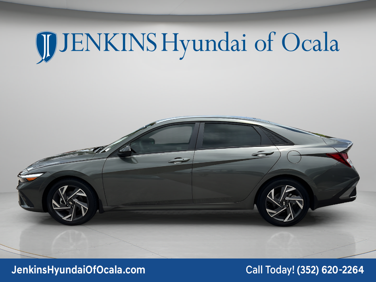 Certified 2025 Hyundai Elantra Sport FWD image 6