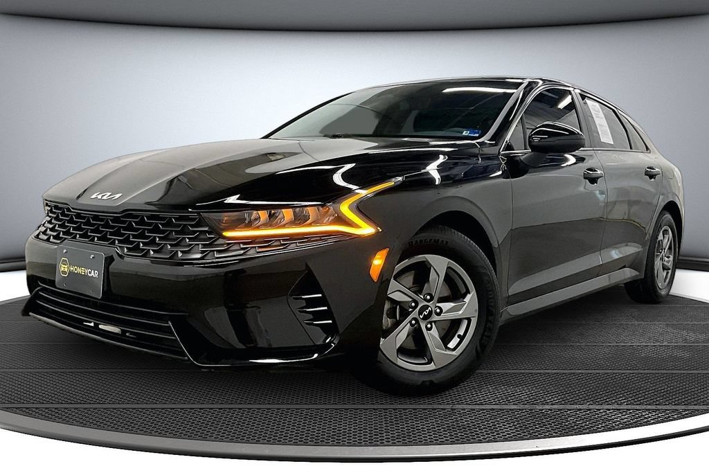 Used 2022 Kia K5 LXS FWD image 3