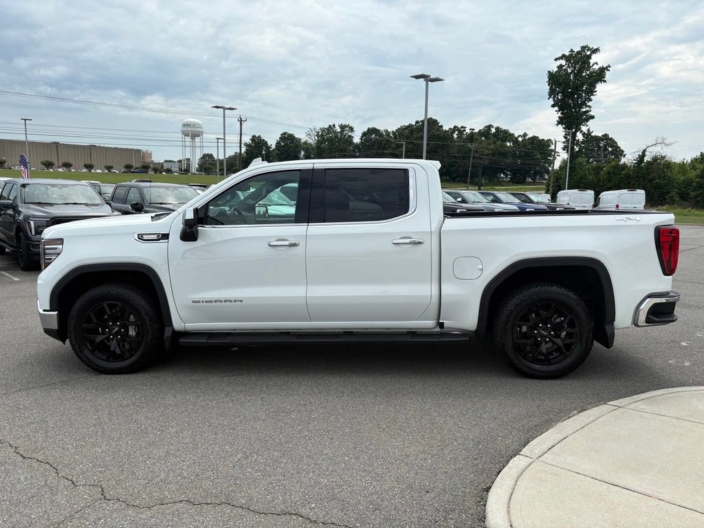 Used 2023 GMC Sierra 1500 SLT AWD/4WD image 7