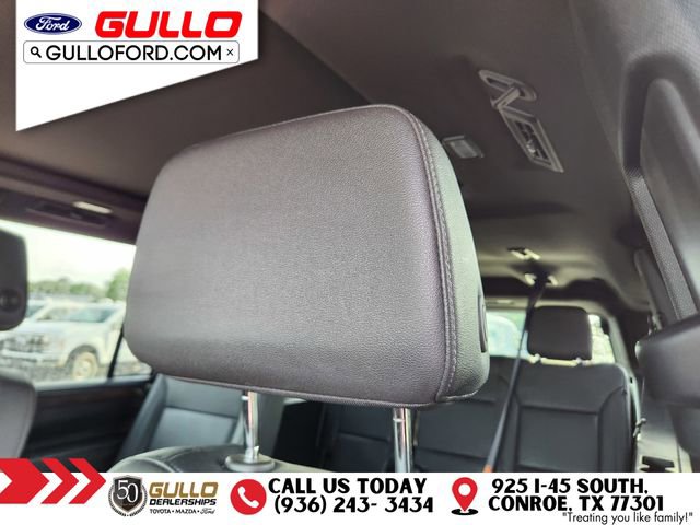 Used 2023 Chevrolet Suburban Z71 w/ Luxury Package AWD/4WD image 17