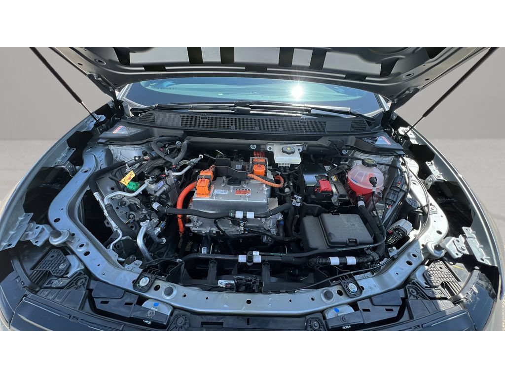 Certified 2025 Chevrolet Equinox EV LT w/ Convenience Package AWD/4WD image 33