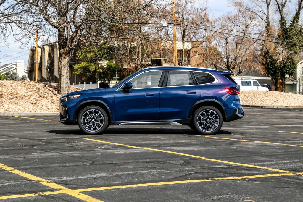 New 2026 BMW X1 xDrive28i w/ Convenience Package AWD/4WD image 2