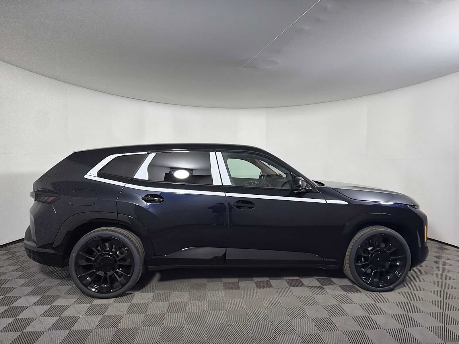 New 2026 BMW XM Label Red w/ M Driver's Package AWD/4WD image 8