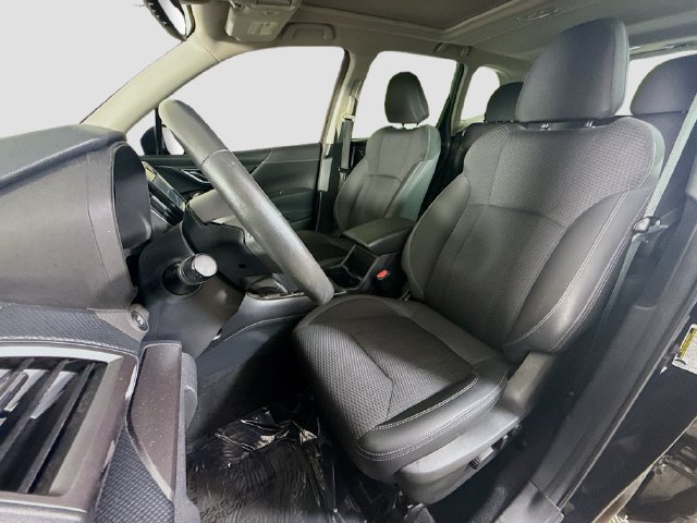 Used 2022 Subaru Forester Premium AWD/4WD image 21