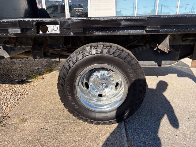 Used 2024 RAM 3500 Tradesman w/ Chrome Appearance Group AWD/4WD image 21