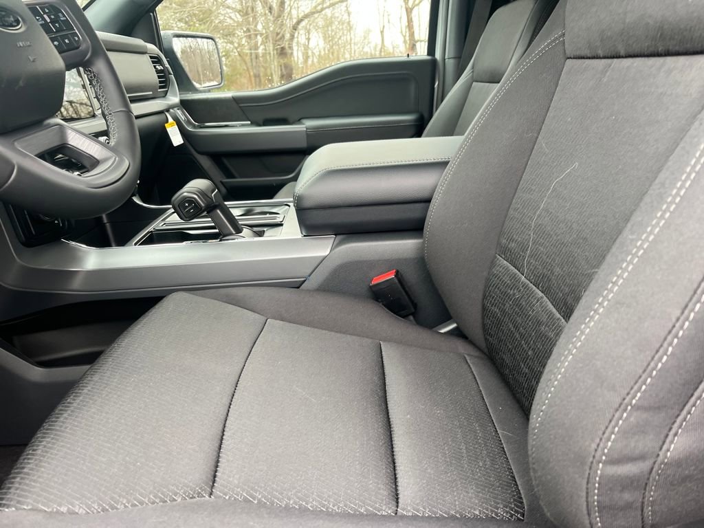 New 2026 Ford F150 XLT w/ Equipment Group 302A MID image 18