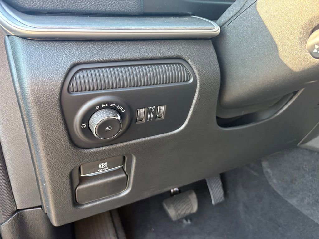 New 2025 Jeep Wagoneer Series II image 18