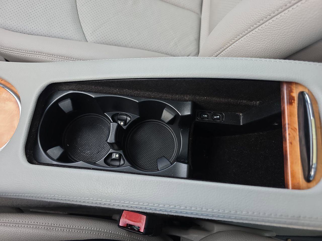 Used 2006 Mercedes-Benz E 350 4MATIC Sedan w/ Premium Pkg image 21