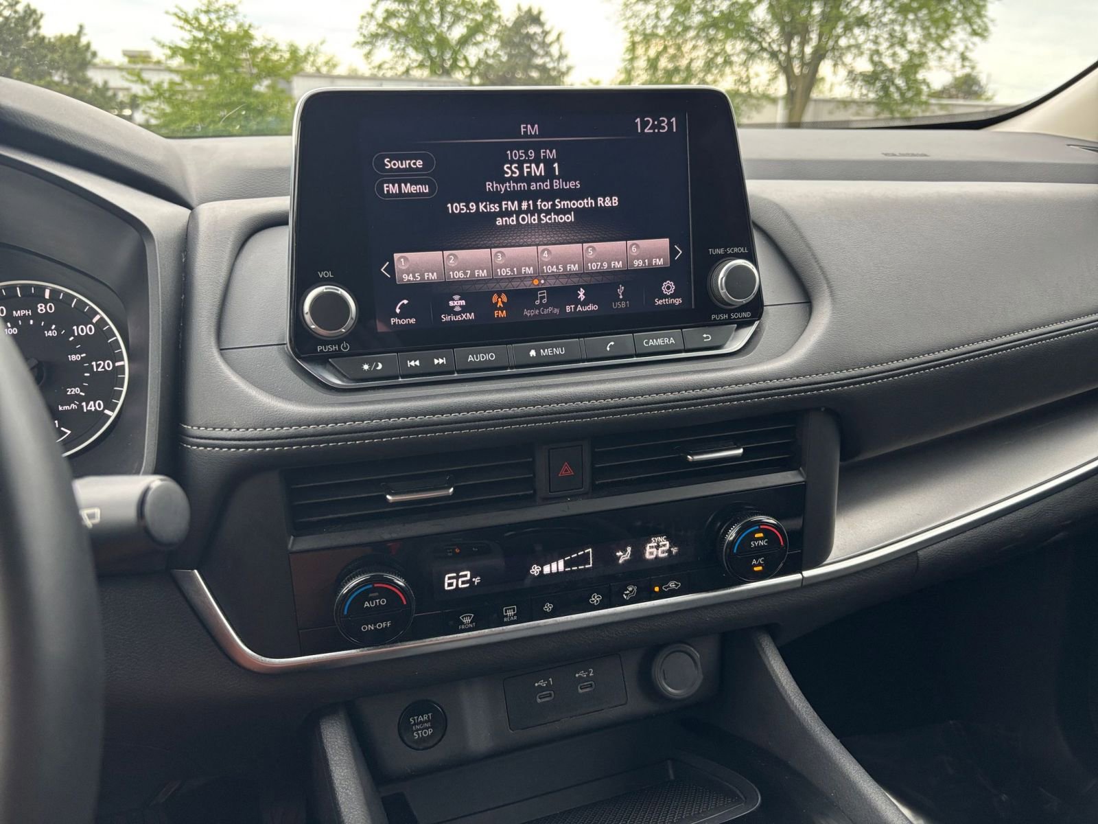 Used 2025 Nissan Rogue SV FWD image 20