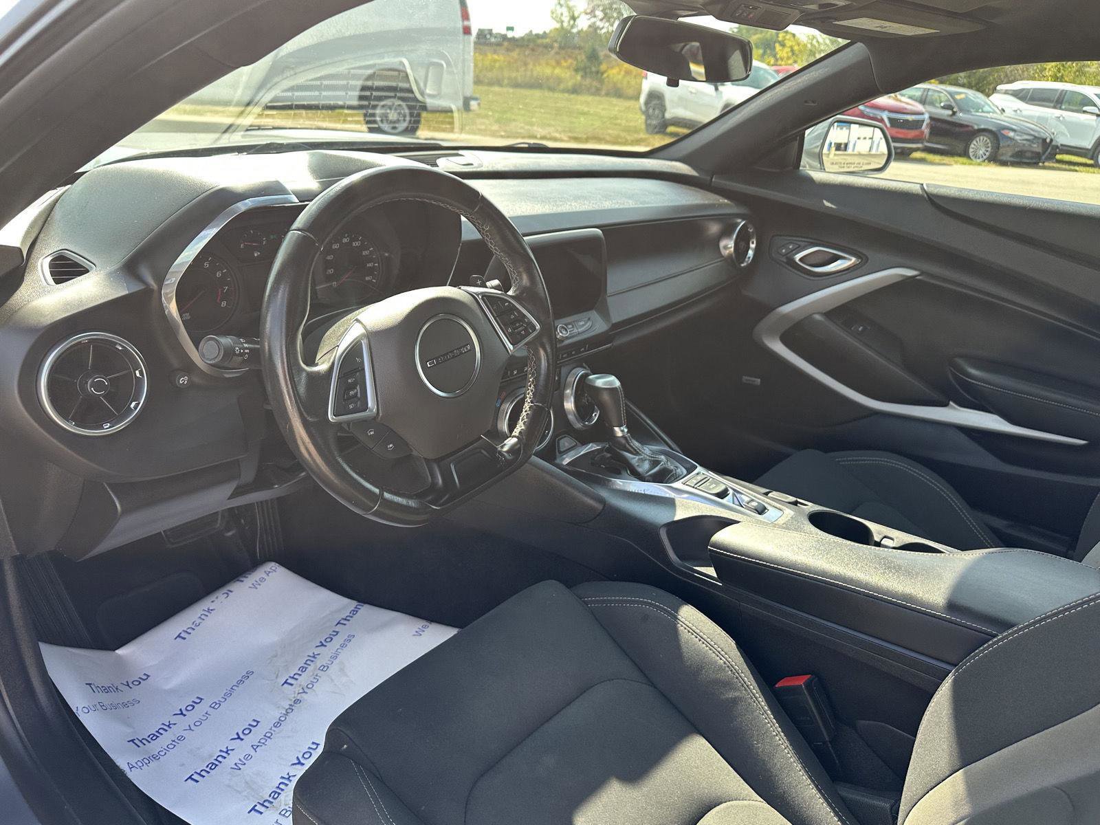 Used 2020 Chevrolet Camaro LT w/ RS Package image 17