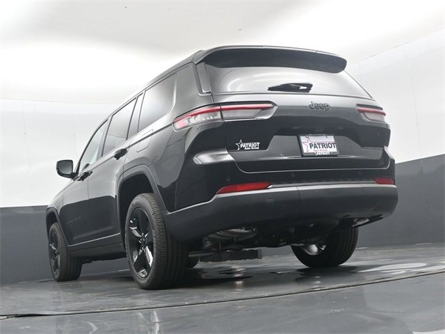 New 2025 Jeep Grand Cherokee L Altitude image 39