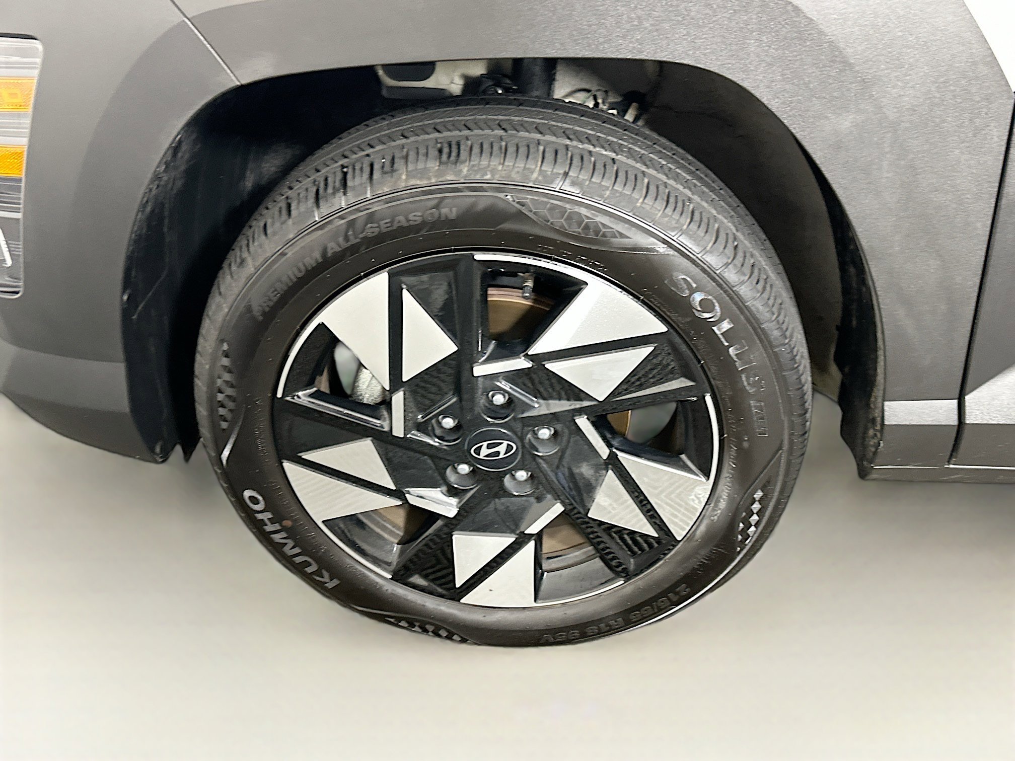 Used 2025 Hyundai Kona SEL image 11