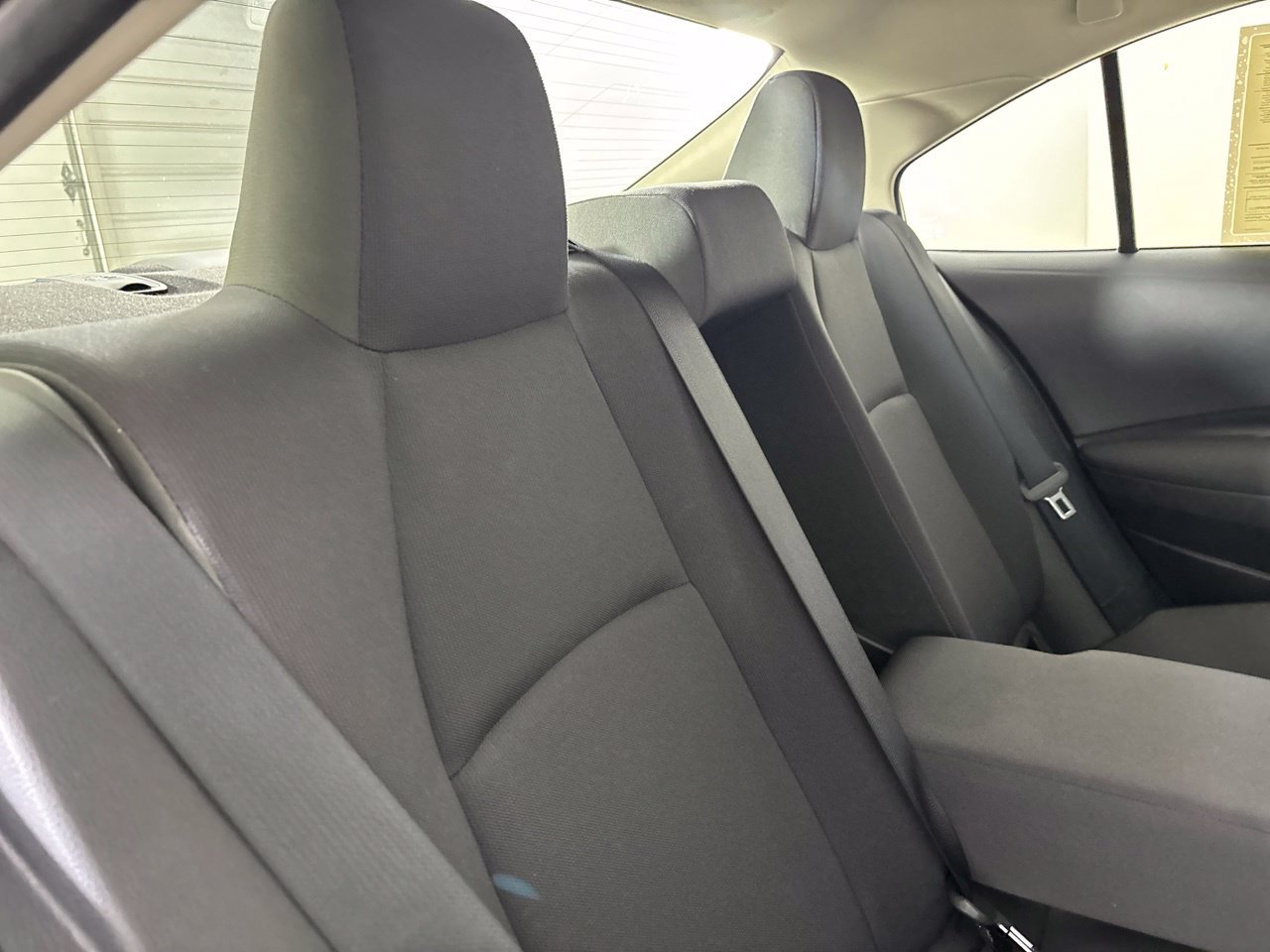 Used 2025 Toyota Corolla LE FWD image 26