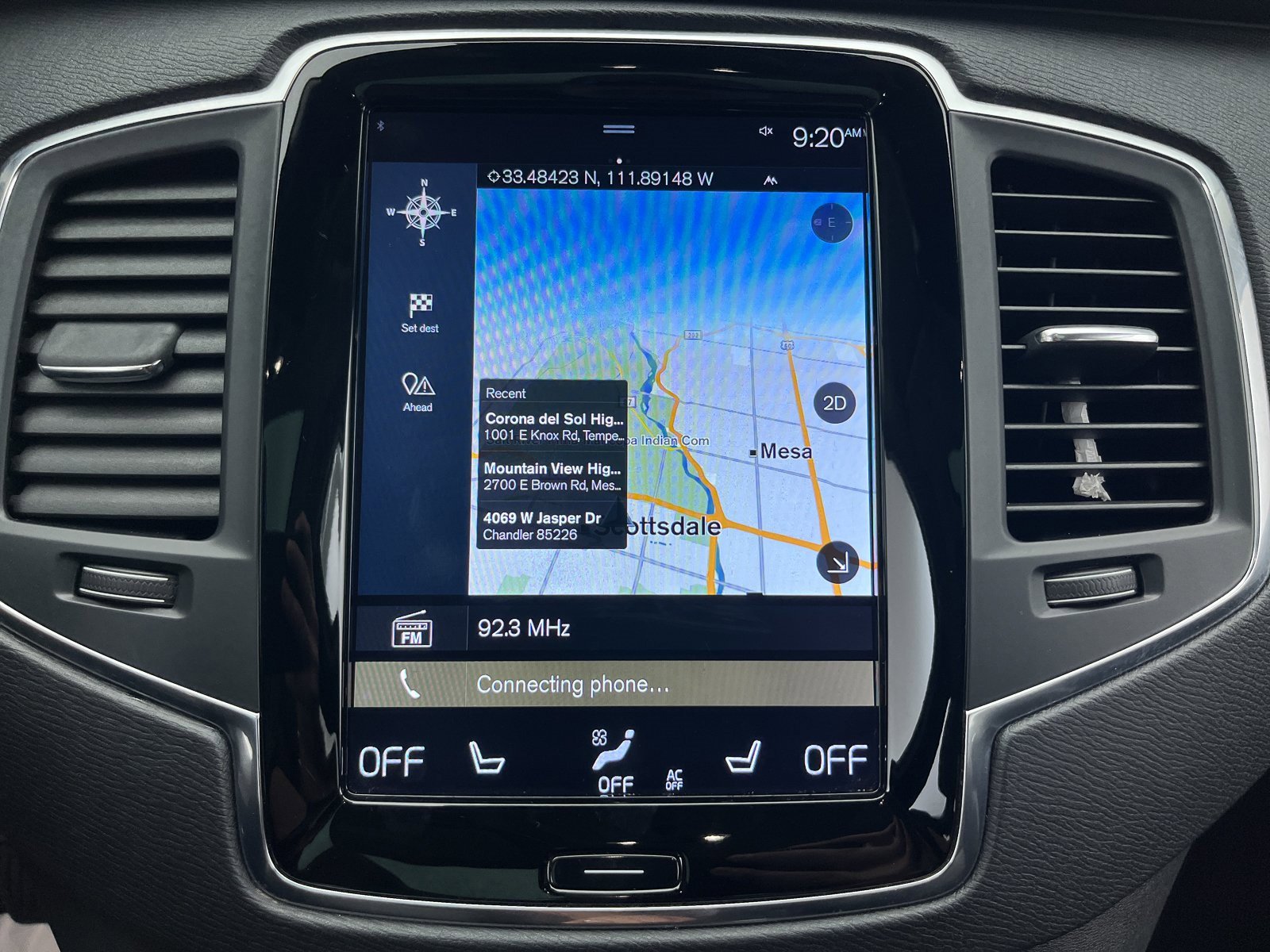 Used 2016 Volvo XC90 T6 Momentum w/ Vision Package image 5