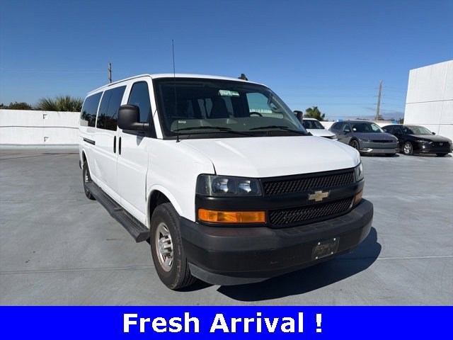 Used 2023 Chevrolet Express 3500 LS image 3
