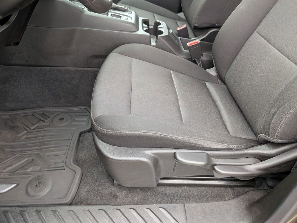 Used 2024 Chevrolet Colorado W/T image 15