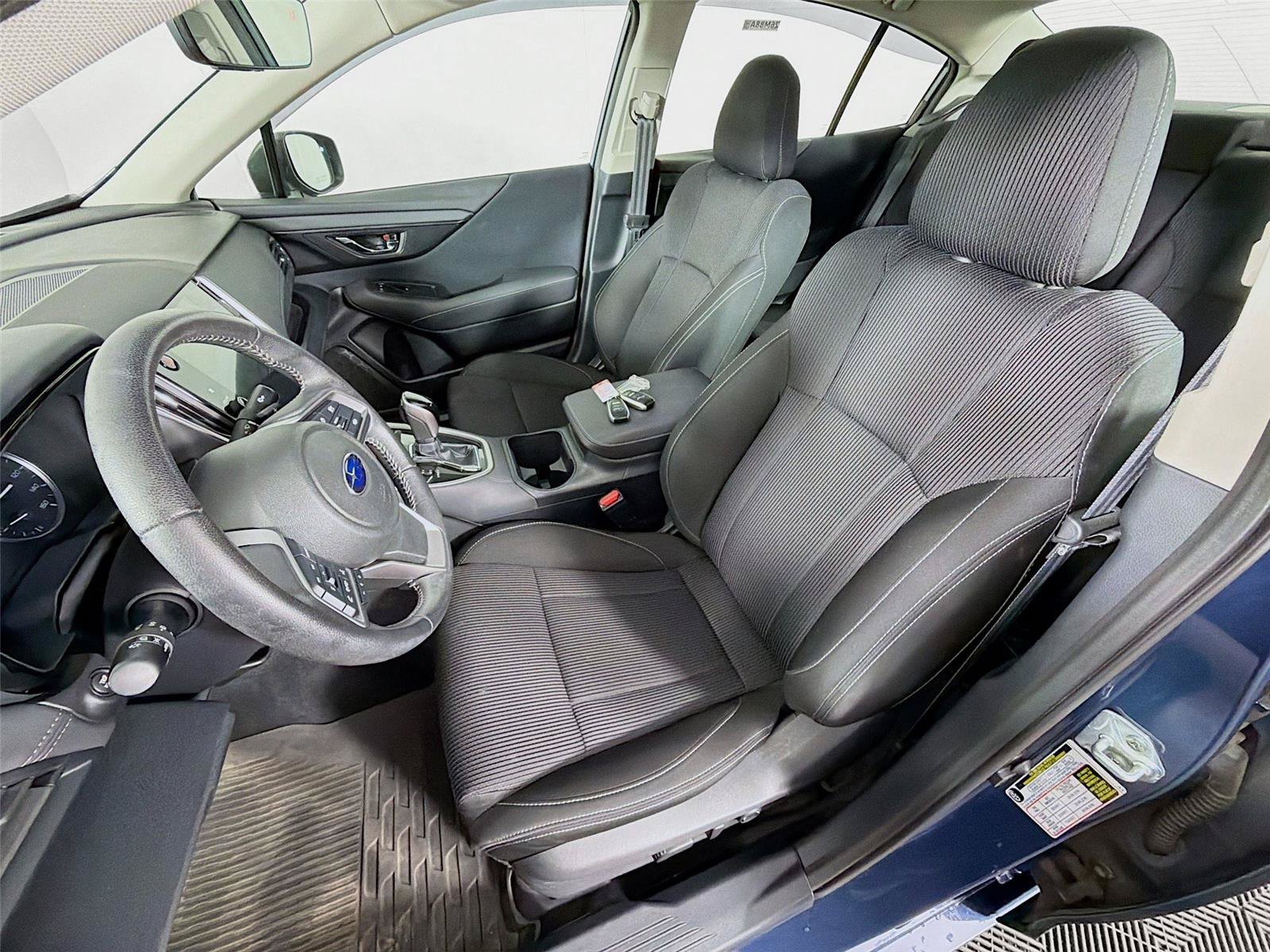 Used 2023 Subaru Legacy Premium w/ Popular Package #1 AWD/4WD image 2