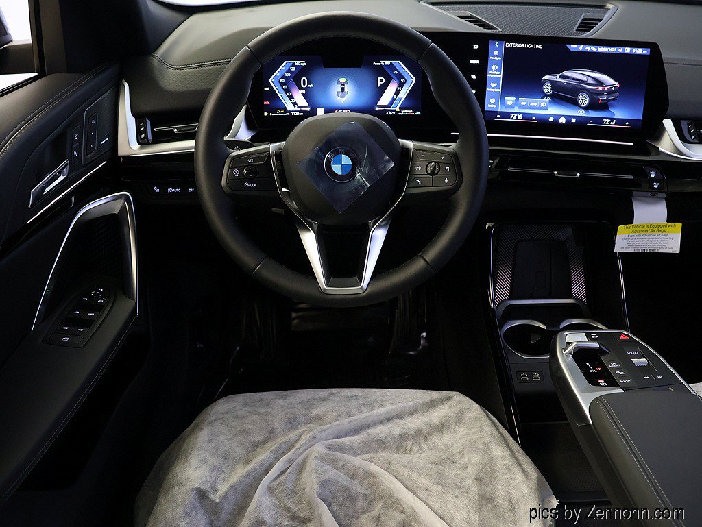 New 2026 BMW X2 xDrive28i w/ Convenience Package AWD/4WD image 15