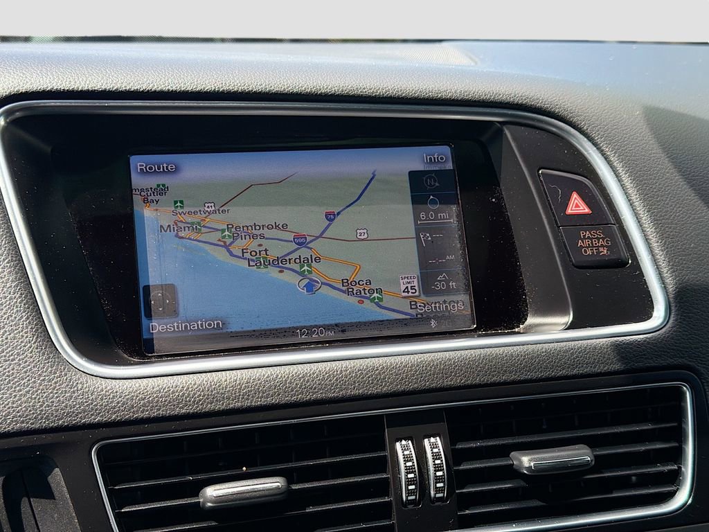 Used 2017 Audi SQ5 Prestige w/ Prestige Package image 13