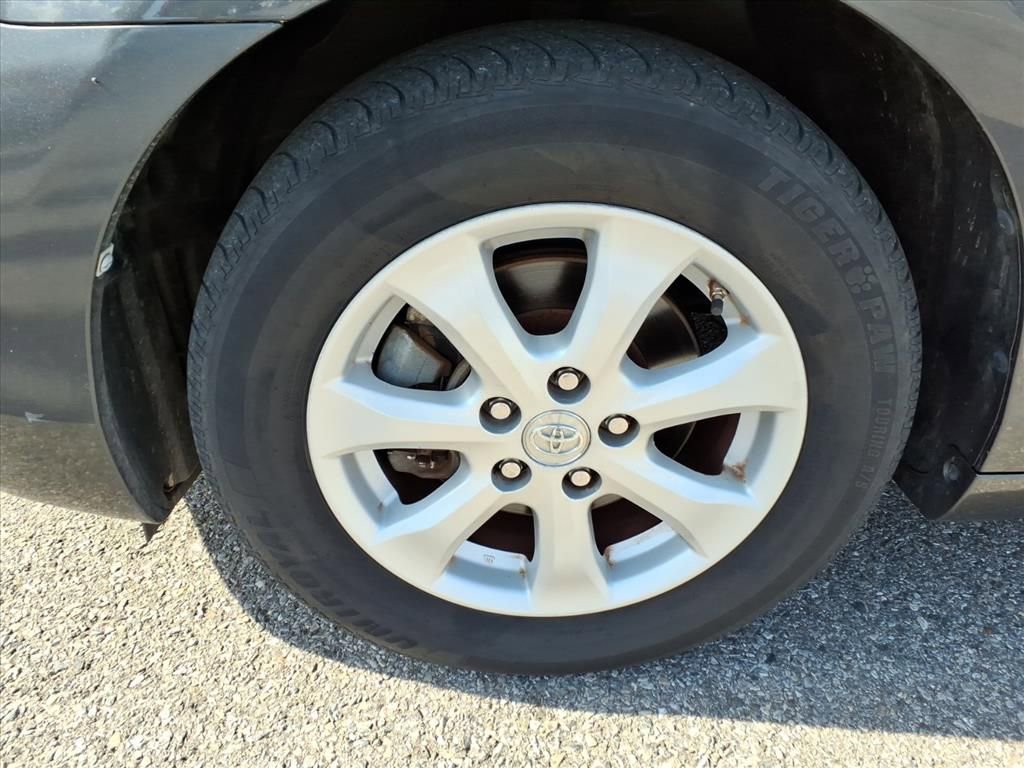Used 2009 Toyota Camry LE image 11