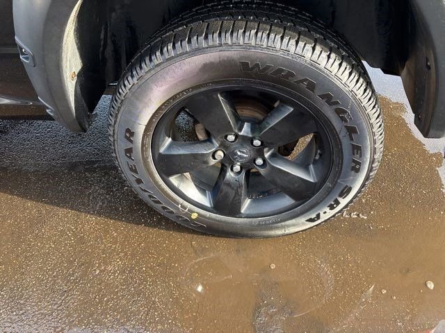 Used 2019 RAM 1500 Express w/ Wheel & Sound Group image 42