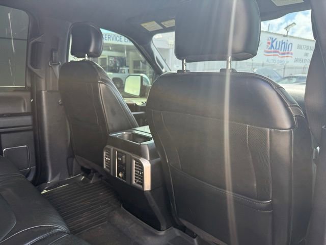 Used 2015 Ford F150 Platinum w/ Equipment Group 701A Luxury AWD/4WD image 17