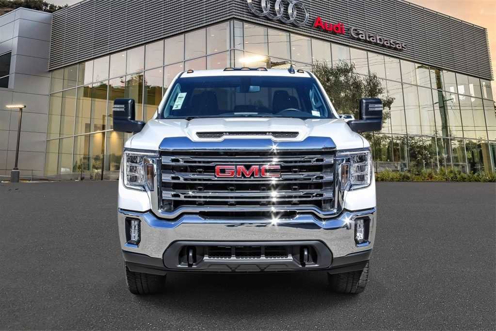 Used 2022 GMC Sierra 2500 SLE w/ SLE Value Package; image 6