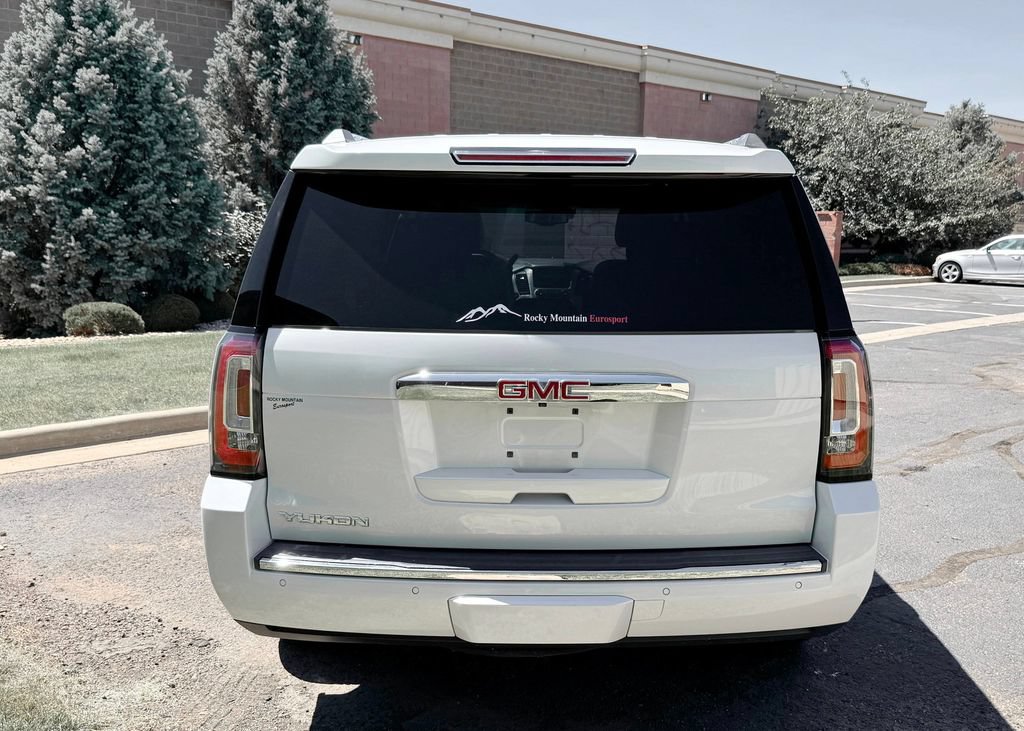 Used 2019 GMC Yukon Denali w/ Denali Ultimate Package AWD/4WD image 7