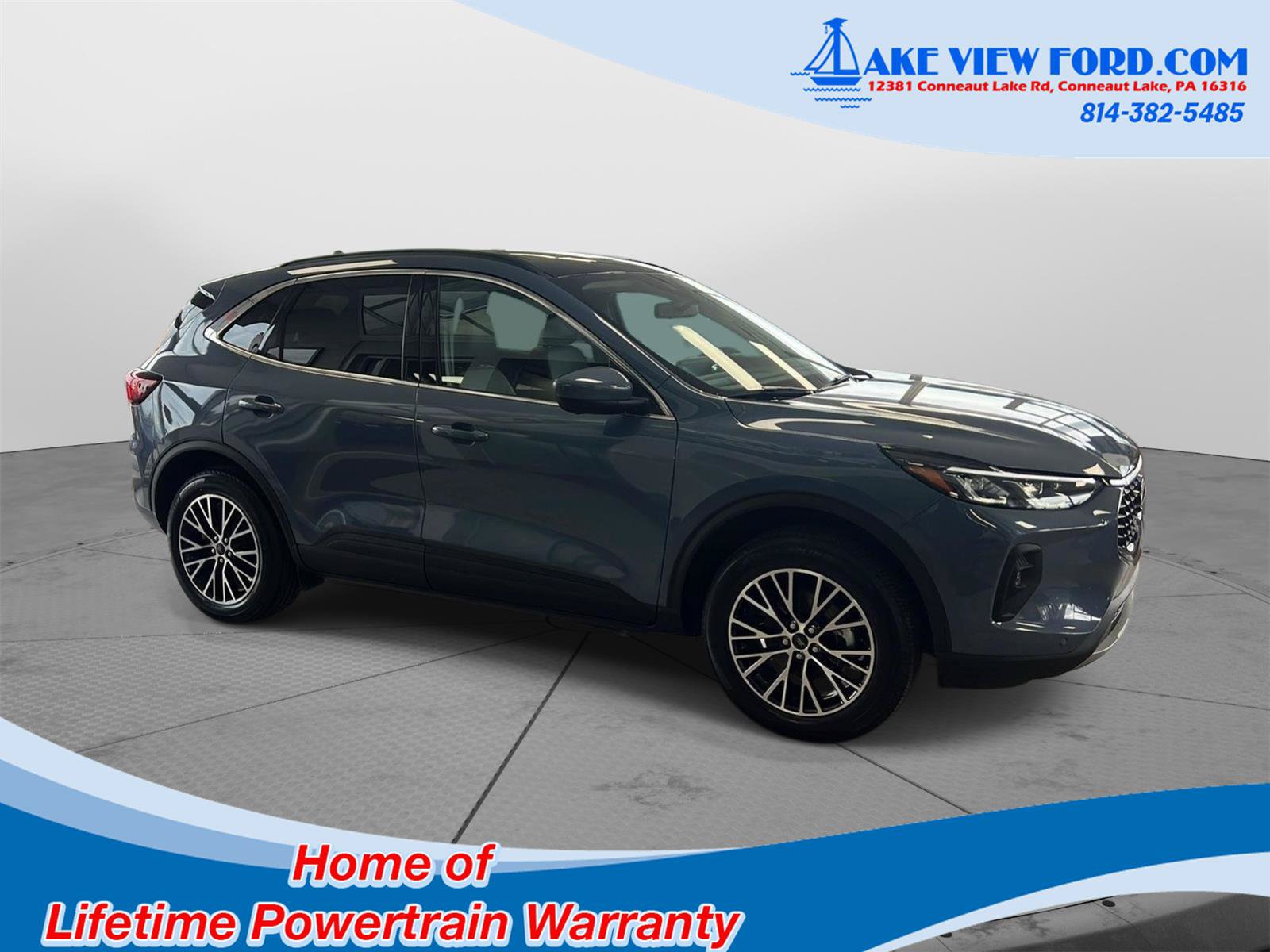 Used 2026 Ford Escape SE w/ PHEV Premium Package FWD image 4