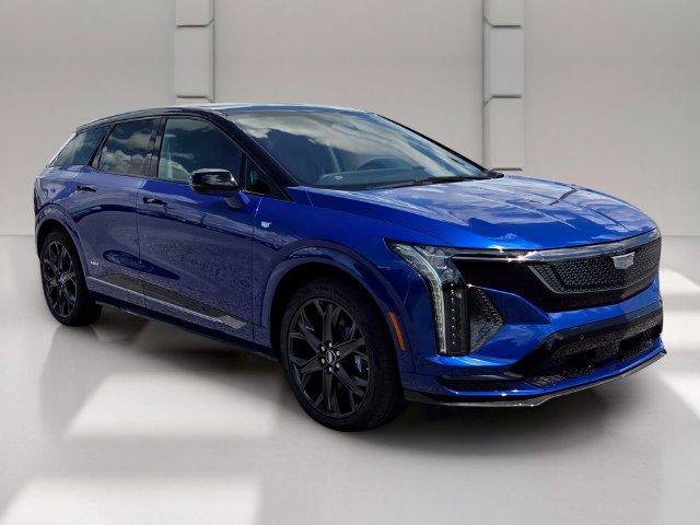 New 2027 Cadillac Optiq V w/ Deep Ocean Design Edition AWD/4WD image 7