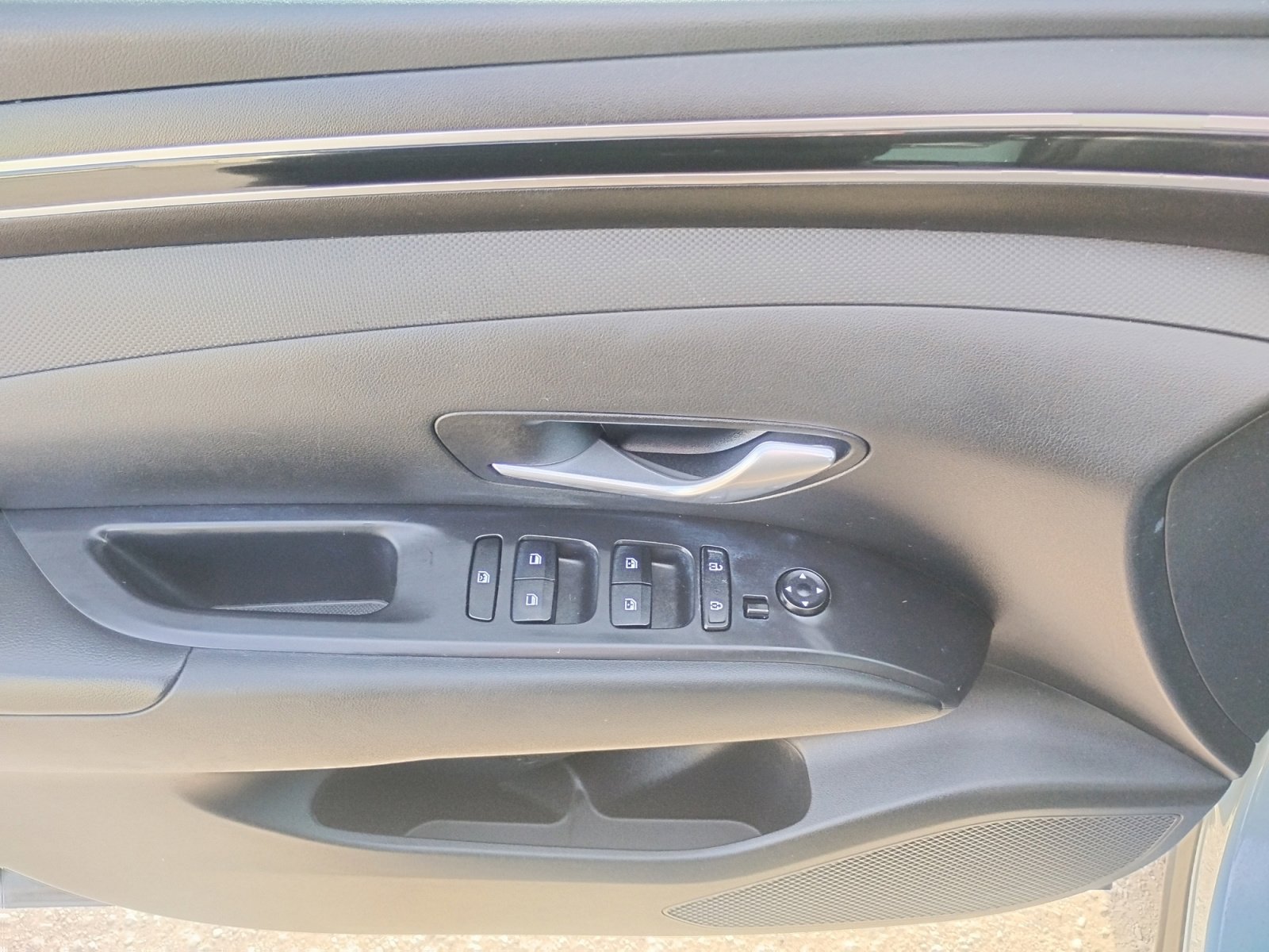 Used 2023 Hyundai Santa Cruz SEL w/ Activity Package image 13