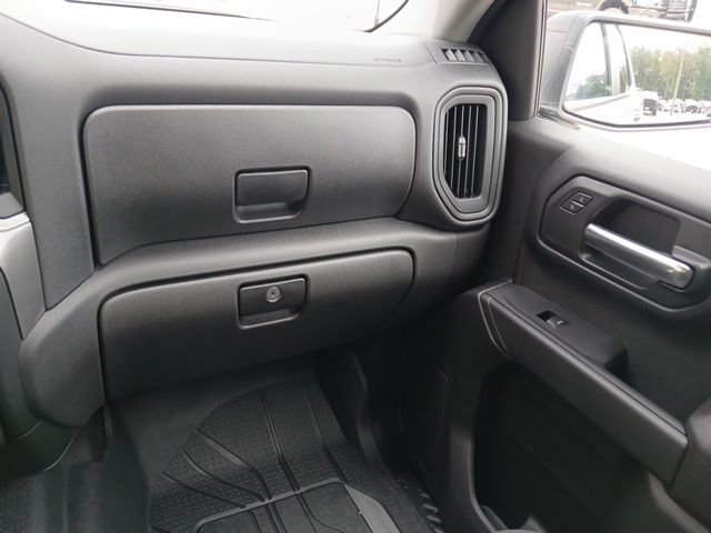 Used 2025 Chevrolet Silverado 1500 Custom RWD image 35