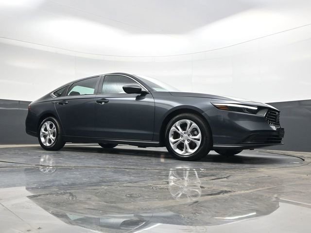 Used 2023 Honda Accord LX image 29