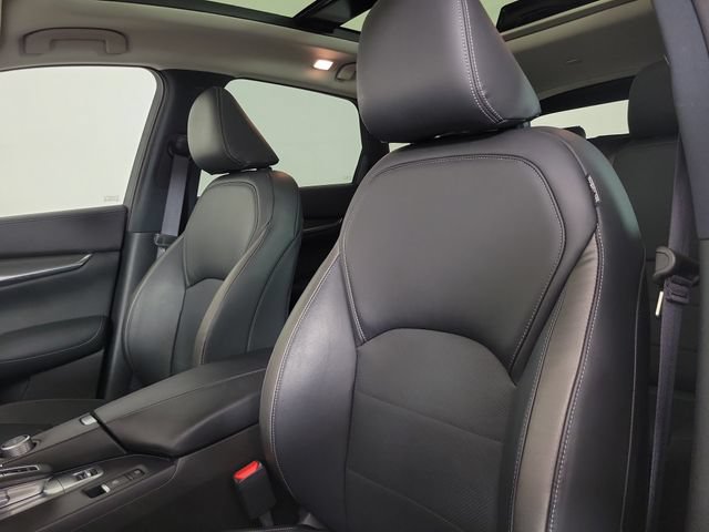 Certified 2025 INFINITI QX50 Luxe AWD/4WD image 22