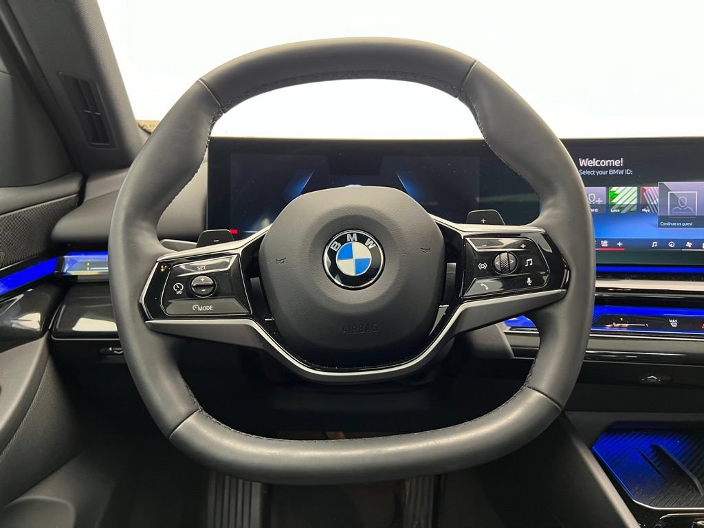 Certified 2024 BMW 540i xDrive w/ Convenience Package AWD/4WD image 15