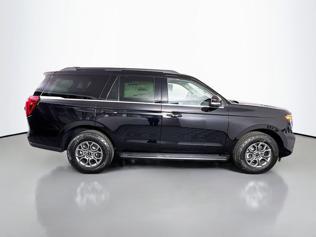 New 2026 Ford Expedition Active image 20