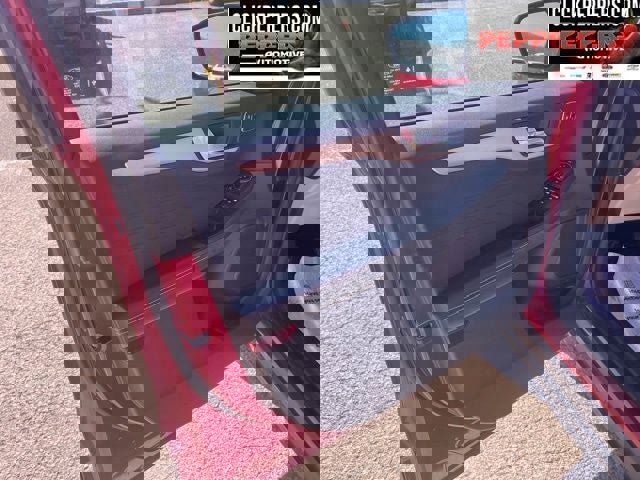 Used 2022 Ford Escape SEL w/ Technology Package image 11