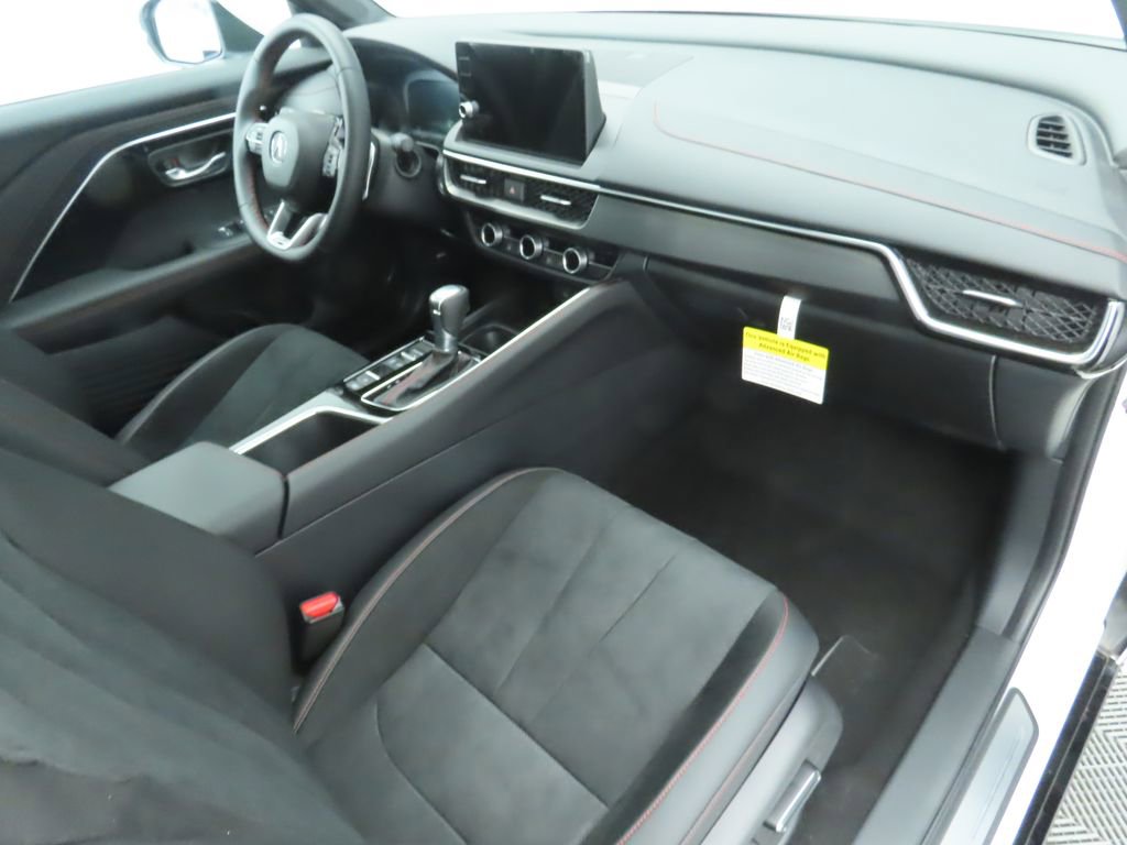 Used 2025 Acura ADX A-Spec image 18