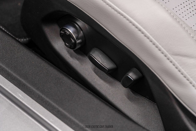 Used 2020 Chevrolet Corvette Stingray Premium Cpe w/ 3LT Preferred Equipment Group RWD image 43