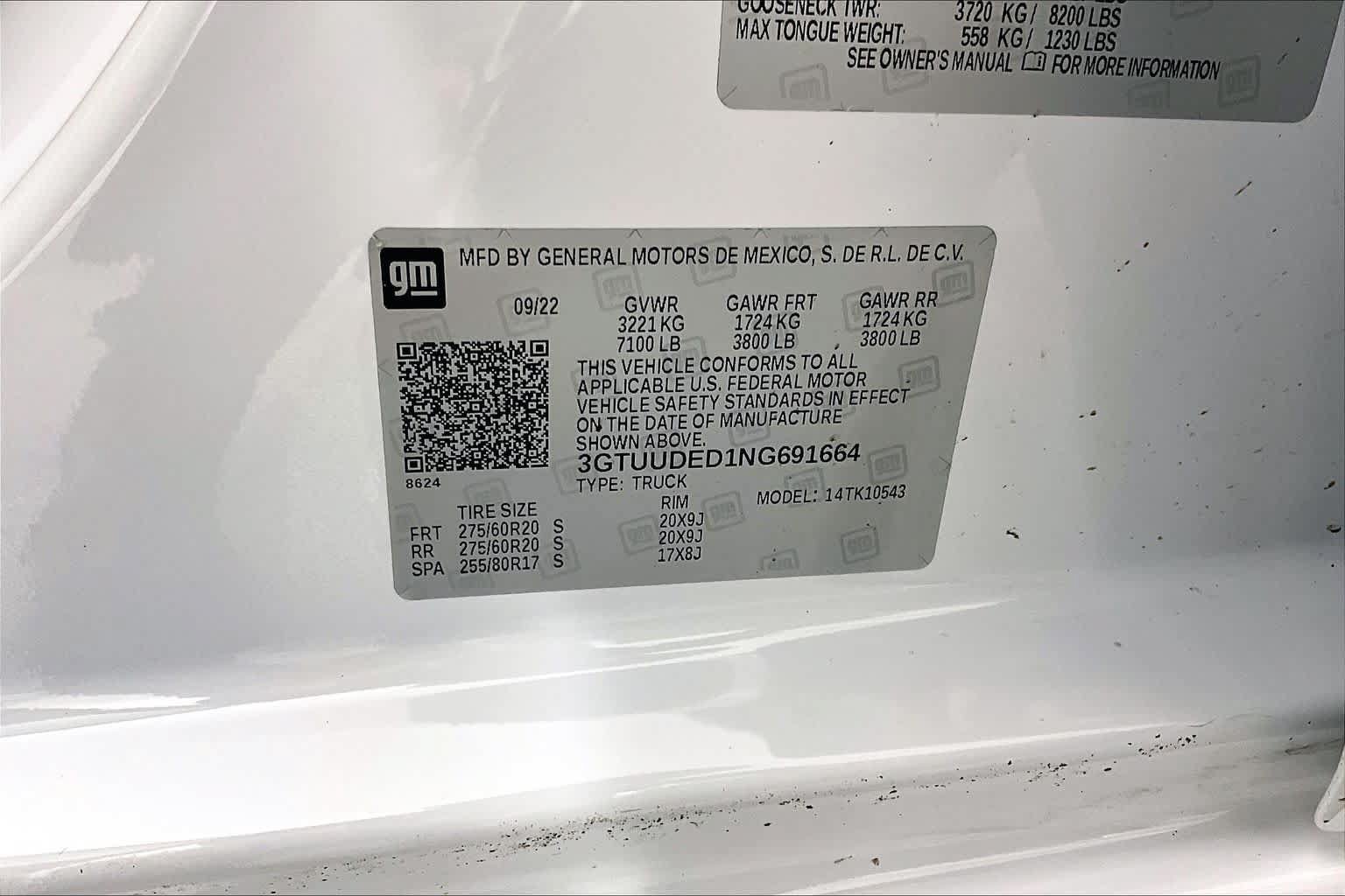 Used 2022 GMC Sierra 1500 SLT w/ SLT Convenience Package AWD/4WD image 33
