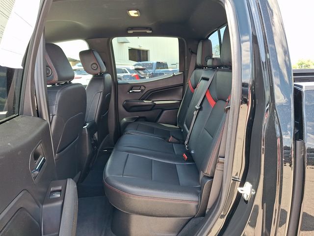 Used 2024 Chevrolet Colorado Z71 w/ Z71 Convenience Package 2 image 11