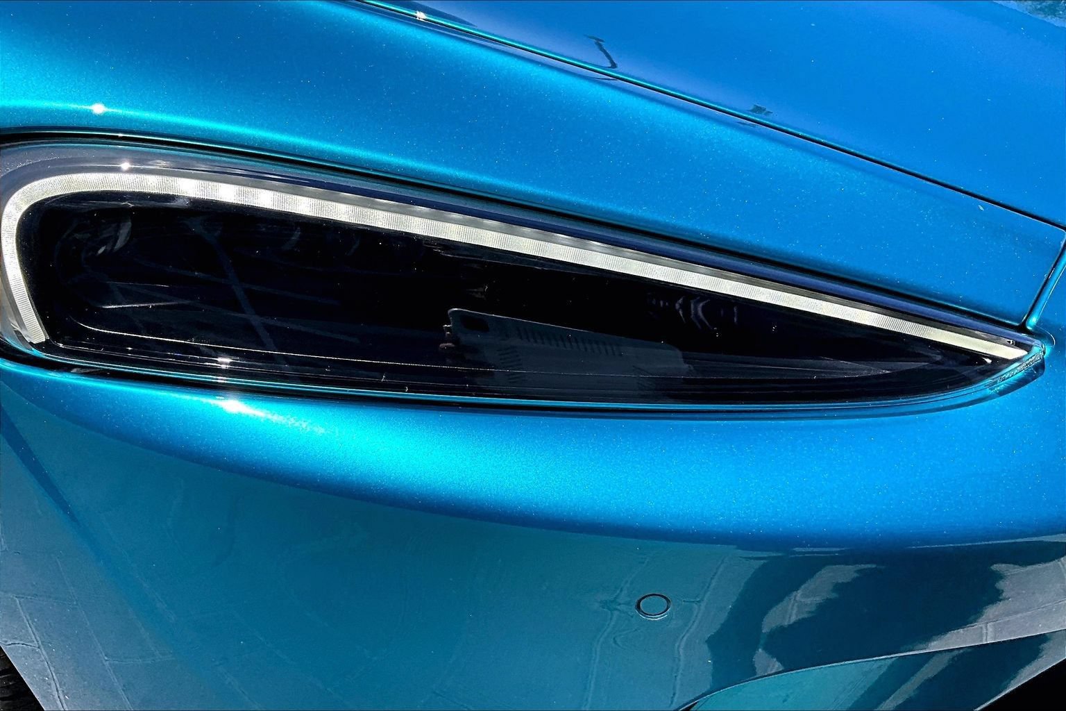 Used 2021 McLaren GT RWD image 25