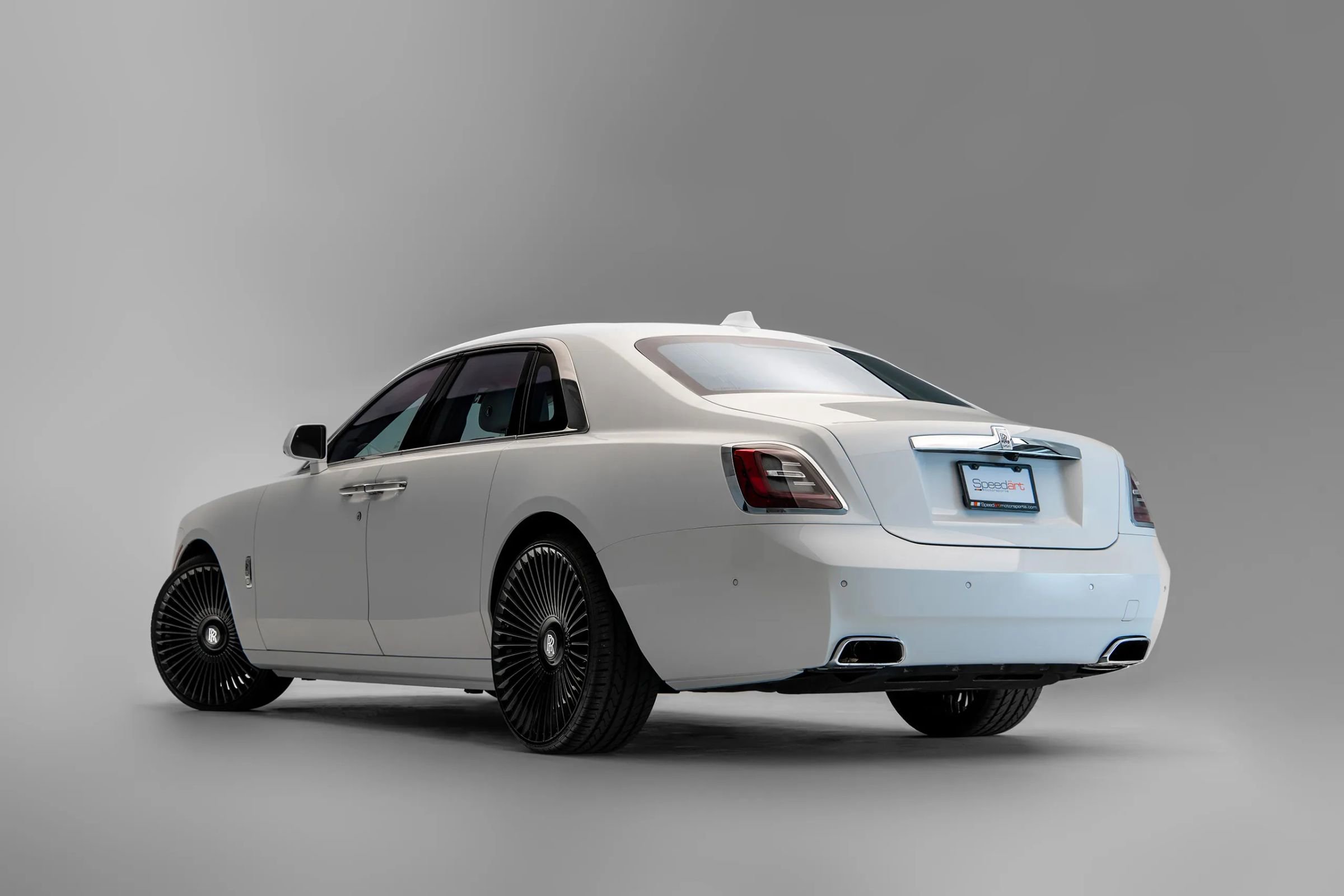 Used 2021 Rolls-Royce Ghost AWD/4WD image 2