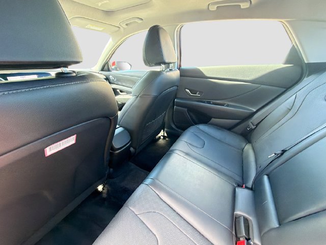 Used 2023 Hyundai Elantra Limited FWD image 25