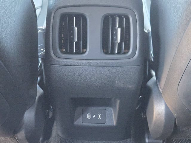 Used 2026 Hyundai Santa Cruz Limited AWD/4WD image 31
