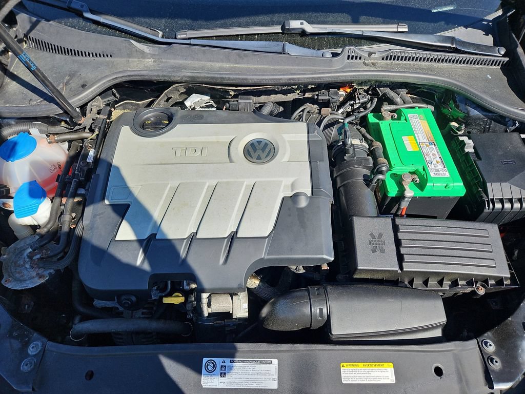 Used 2014 Volkswagen Jetta TDI FWD image 30