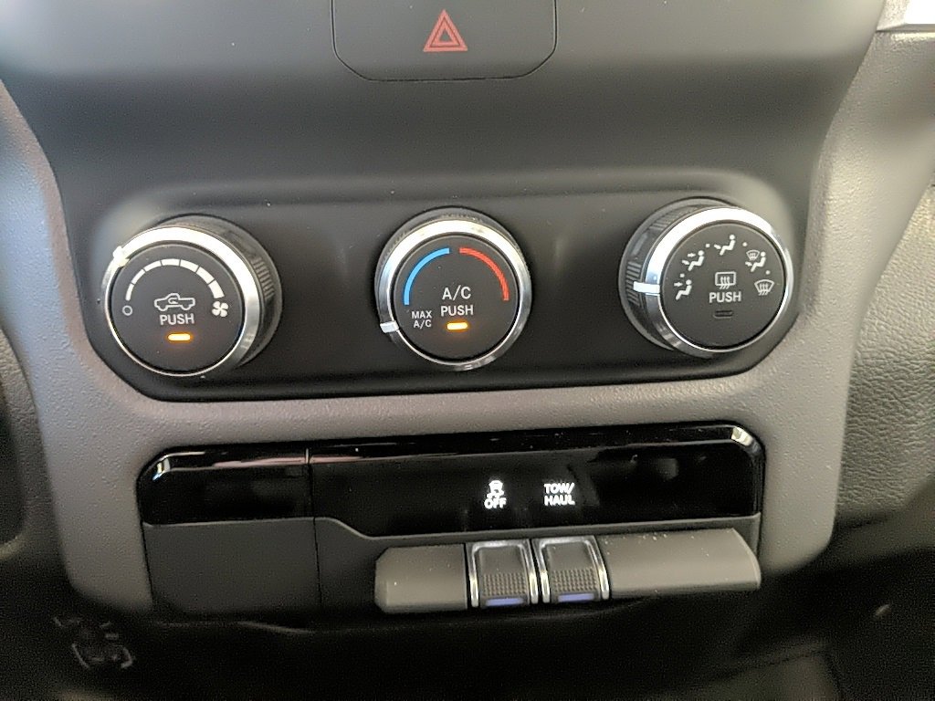 Used 2021 RAM 1500 Big Horn image 17