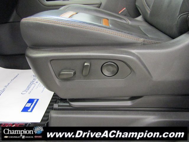 Certified 2024 GMC Sierra 1500 AT4 w/ AT4 Premium Package image 33